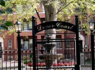4601 N Dover St, Chicago, IL 60640