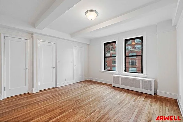 Rented by Arwell Realty | media 17