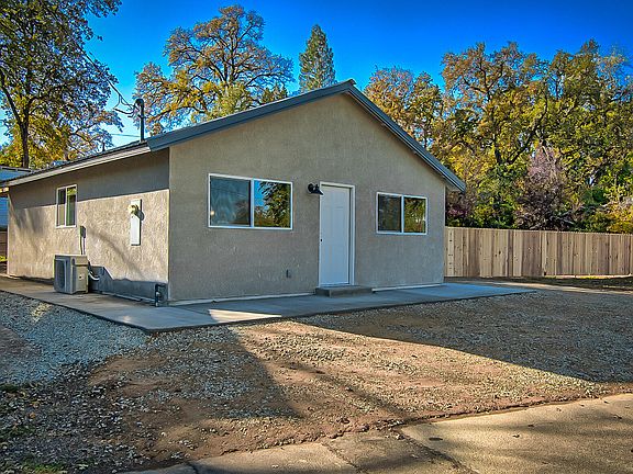 2nd image of 2560 W Hillside Dr