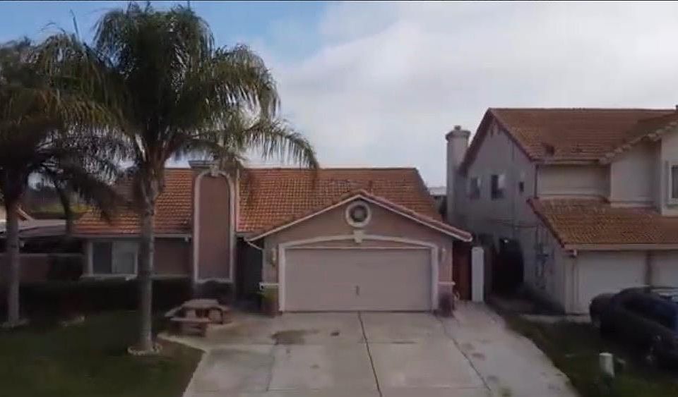1st image of 146 Toscano Ct