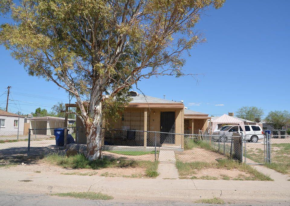 1st image of 2327 E Sunland Vis