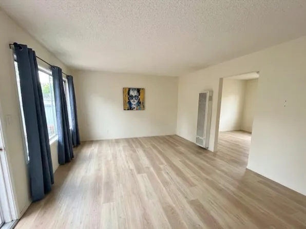 1666 Thomas Ave, San Diego, CA 92109