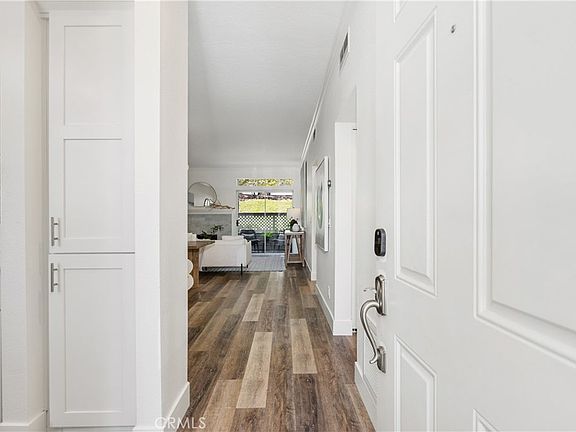 2nd image of 23 Dover Pl