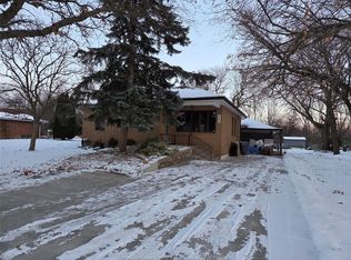 1665 Grand Marais Rd E, Windsor, ON N8W1W3