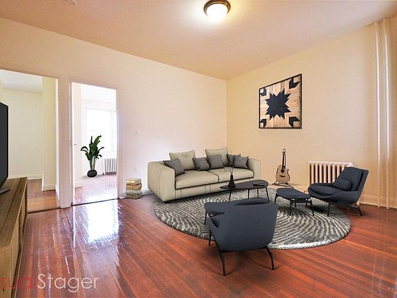 4th image of 286 Morsemere Ave