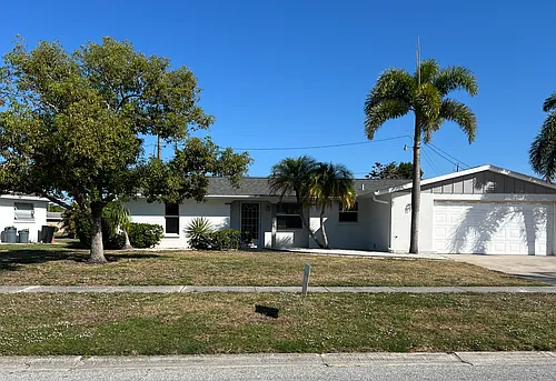 3275 Markridge Rd Photo 1