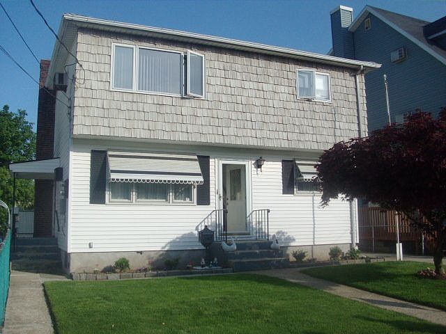 1st image of 24 Grant Pl