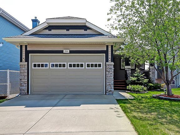 2nd image of 10040 N Royal Oak Way NW