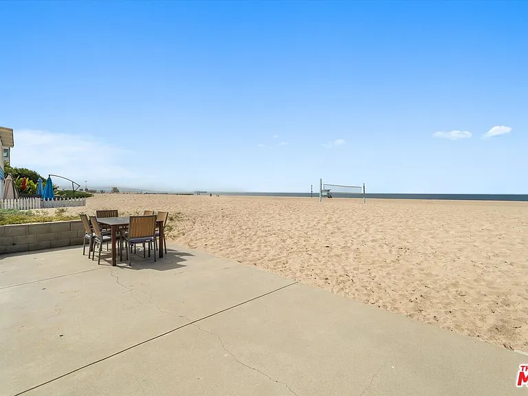 6419 Ocean Front Walk — Photo 45