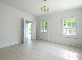 1024 Lowerline St, New Orleans, LA 70118
