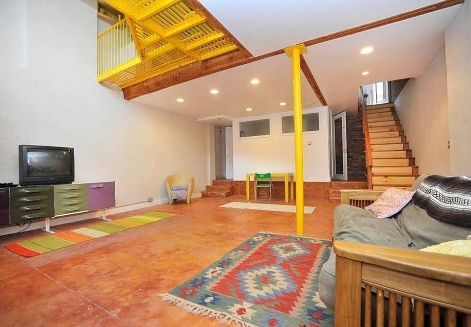 1st image of 22 2nd St #1A