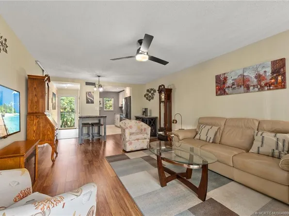 1915 SW Palm City Rd APT 8-H, Stuart, FL 34994