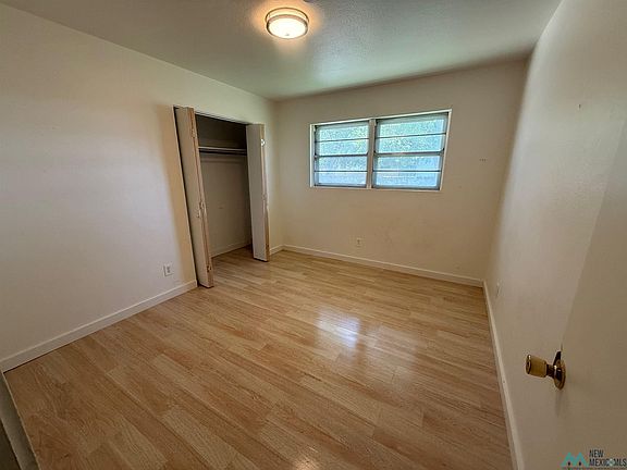 5th image of 1811 W Hermosa Dr