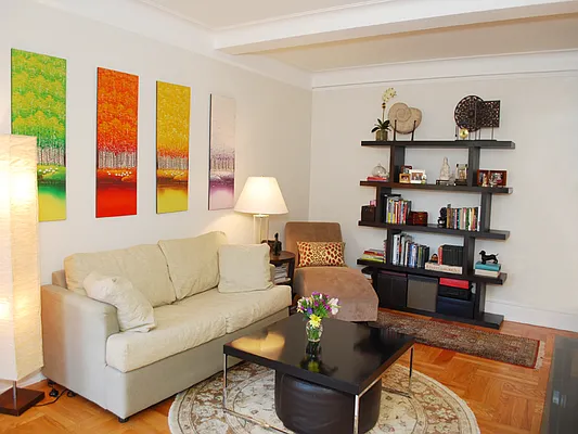 Sold by Sotheby's International Realty | media 10