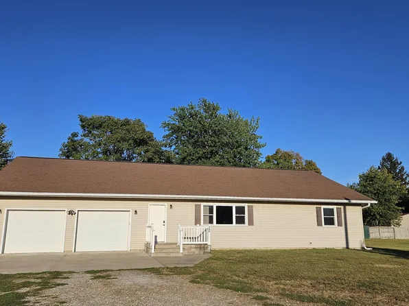 1205 S Main St, Lewistown, IL 61542