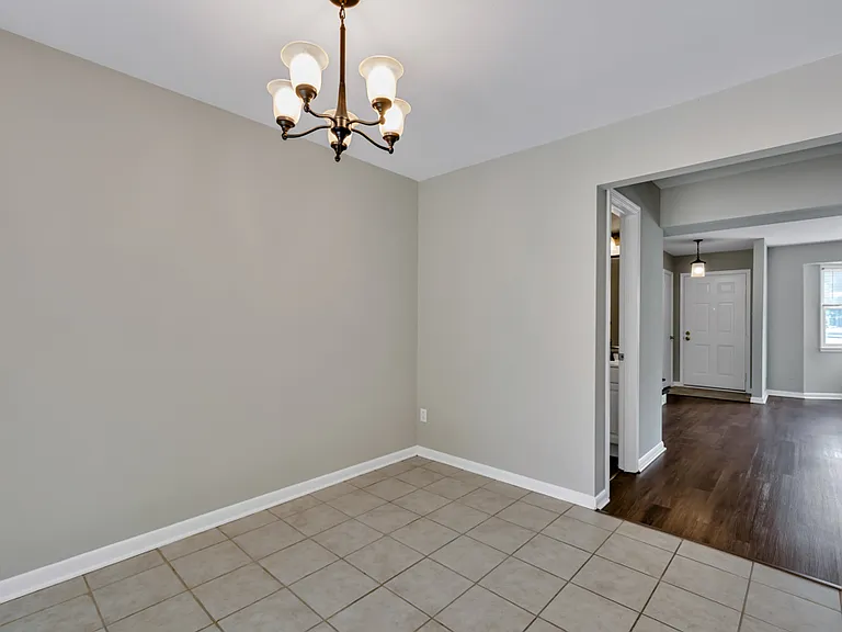 413 Longleaf Rd — Photo 6