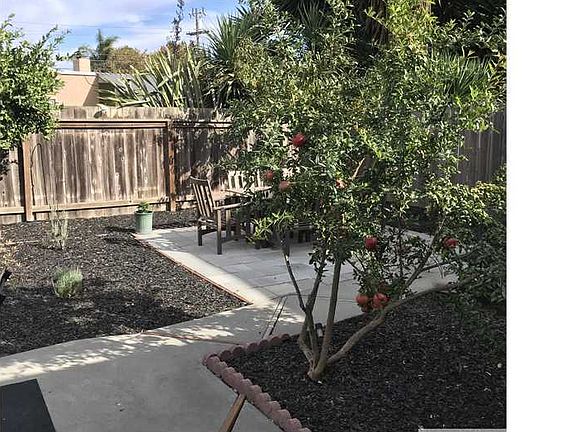 4th image of 352 Wisteria Dr