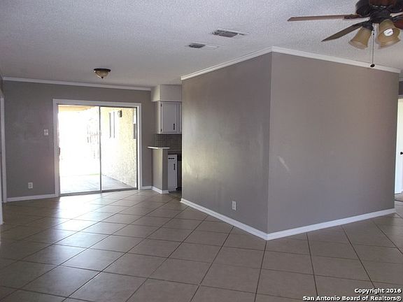4th image of 6831 Indian Lake Dr