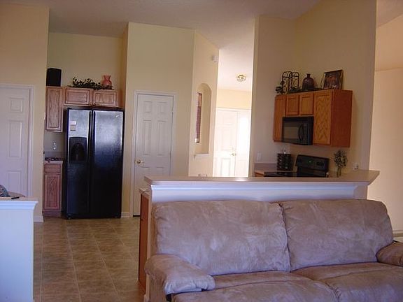 4th image of 22 Lysander Ln