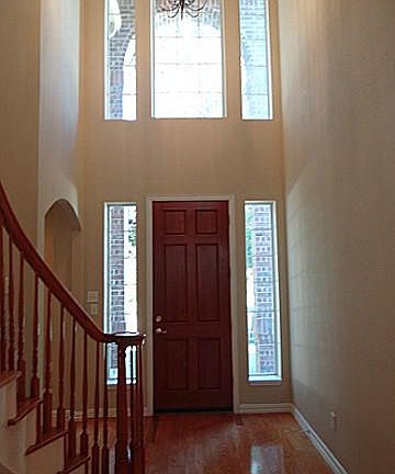 3rd image of 1816 Wood Dale Cir