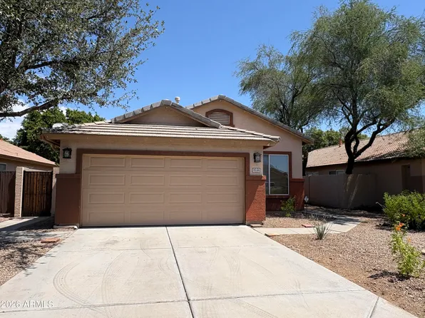 8146 W CLARA Lane, Peoria, AZ 85382