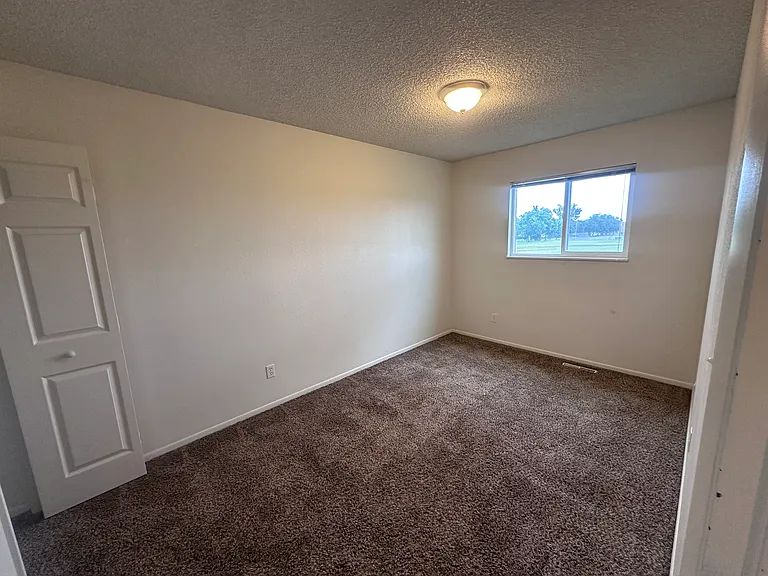2300 Cotswold Ct — Photo 9