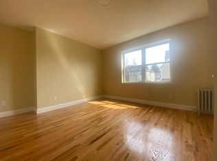 233 S 3rd Ave FLOOR 1, Mount Vernon, NY 10550