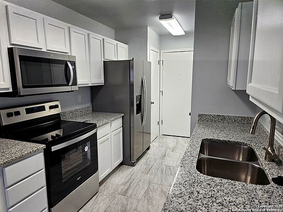 5th image of 8014 GALAWAY BAY #8014