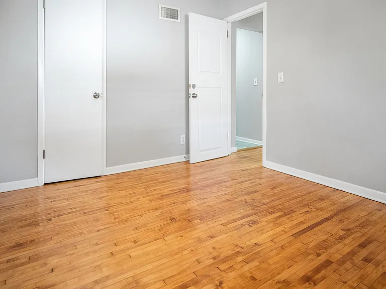 1141 Jessie St — Photo 15