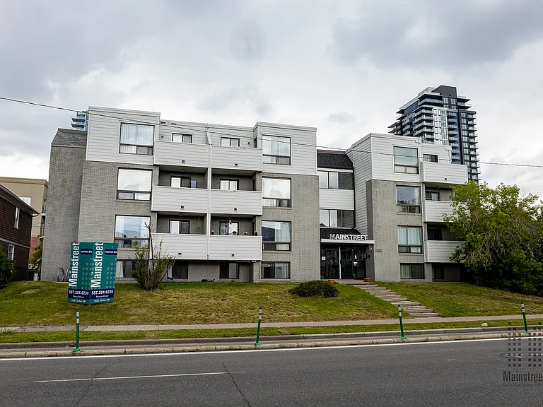 1520 12th Ave SW — Photo 12