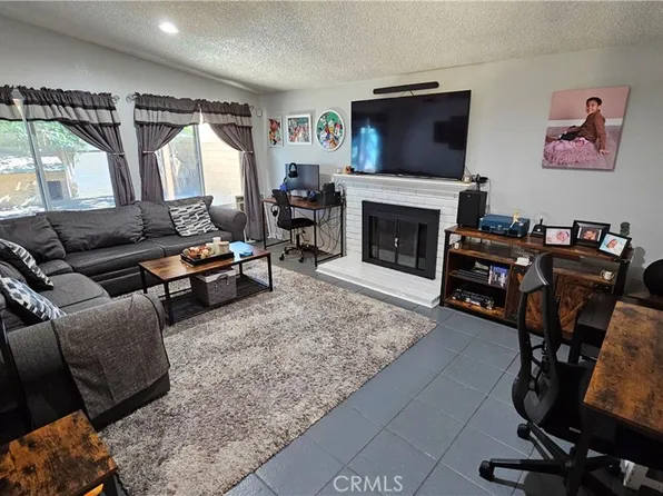 44130 Raysack Ave, Lancaster, CA 93535