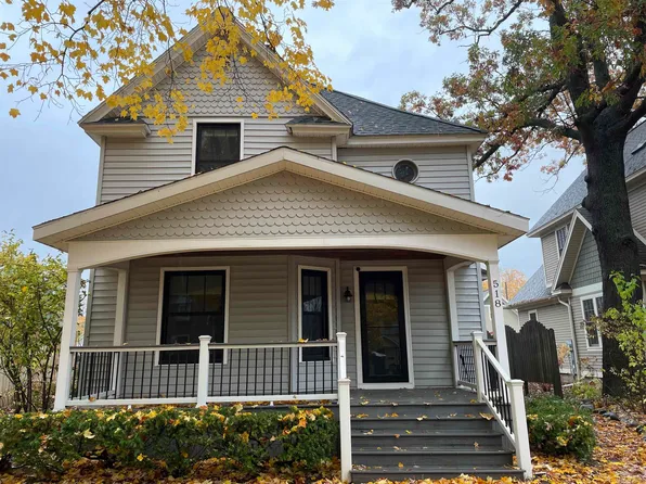 518 W 11th St, Traverse City, MI 49684