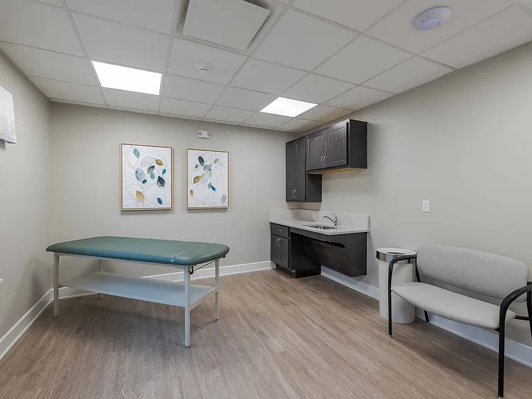 Berwyn East Place — Photo 16
