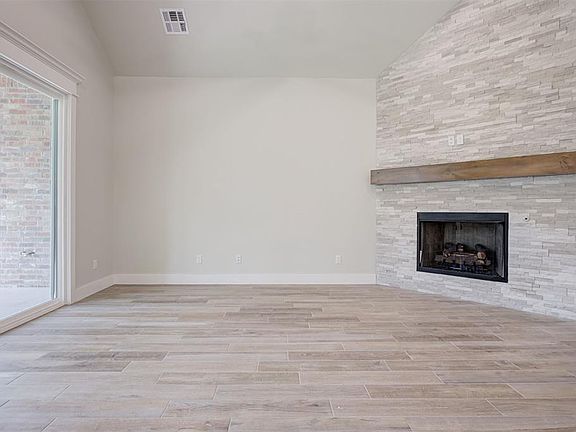 5th image of 3010 Florence Ter