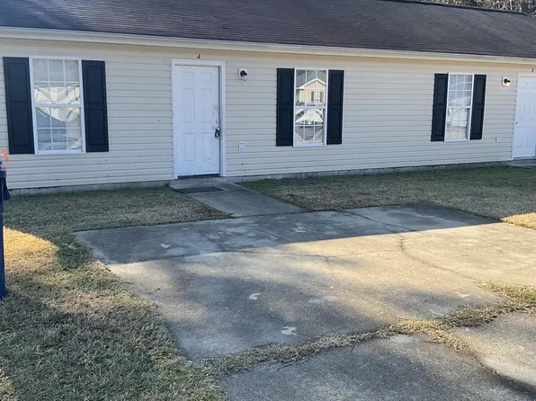 1102 Carver Cir #A, Florence, SC 29501