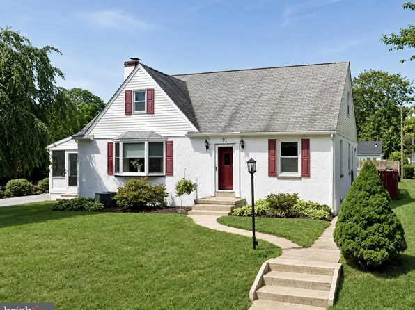 842 S Walnut St, Kennett Square, PA 19348