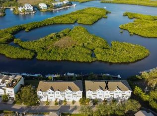 123 Athenian Way, Tarpon Springs, FL 34689
