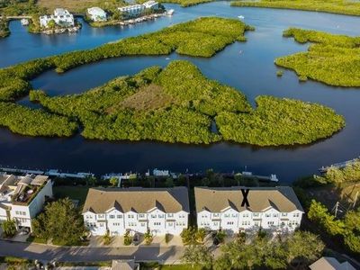 123 Athenian Way, Tarpon Springs, FL, 34689