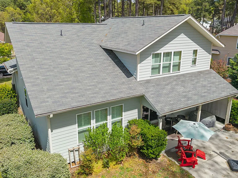 155 Devon Cir — Photo 4