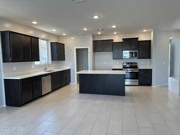 2nd image of 25113 N 133RD Avenue