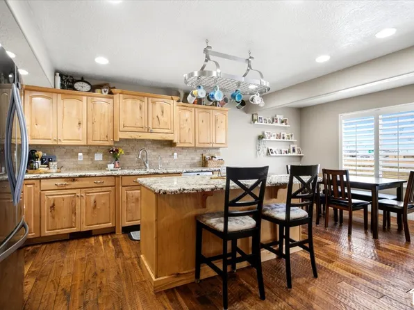 1681 N Pages Place Dr, Bountiful, UT 84010