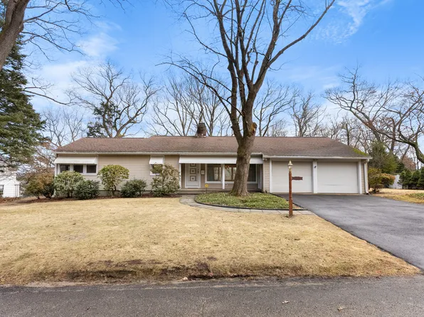 166 Gaylord Drive, Waterbury, CT 06708