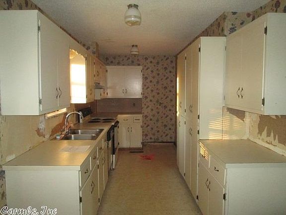 5th image of 111 Driftwood Ln
