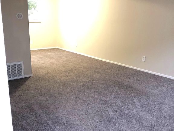 3rd image of 3107 Clairpoint Ct APT D