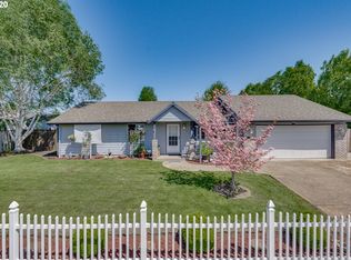 748 SW Filbert St, McMinnville, OR 97128