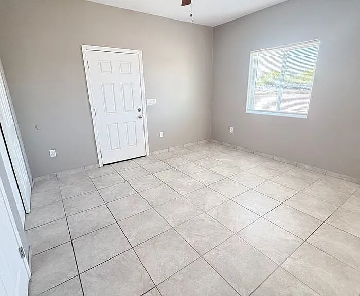 4013 E 22nd St #2 — Photo 6