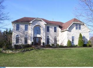 5 Summerknoll Cir, Newark, DE 19711