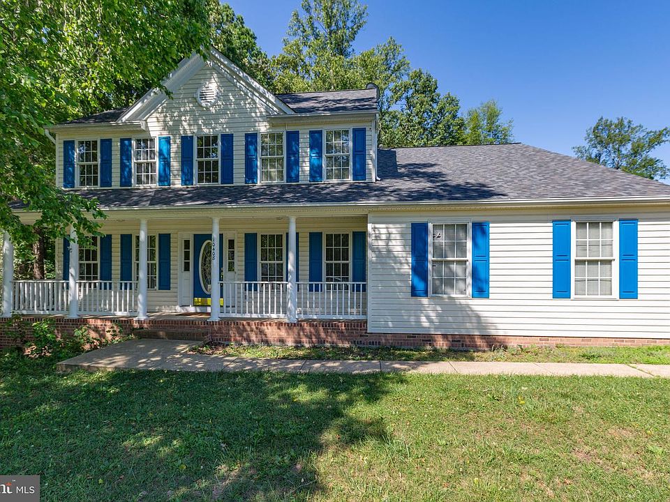 1st image of 10408 Woodlake Ct