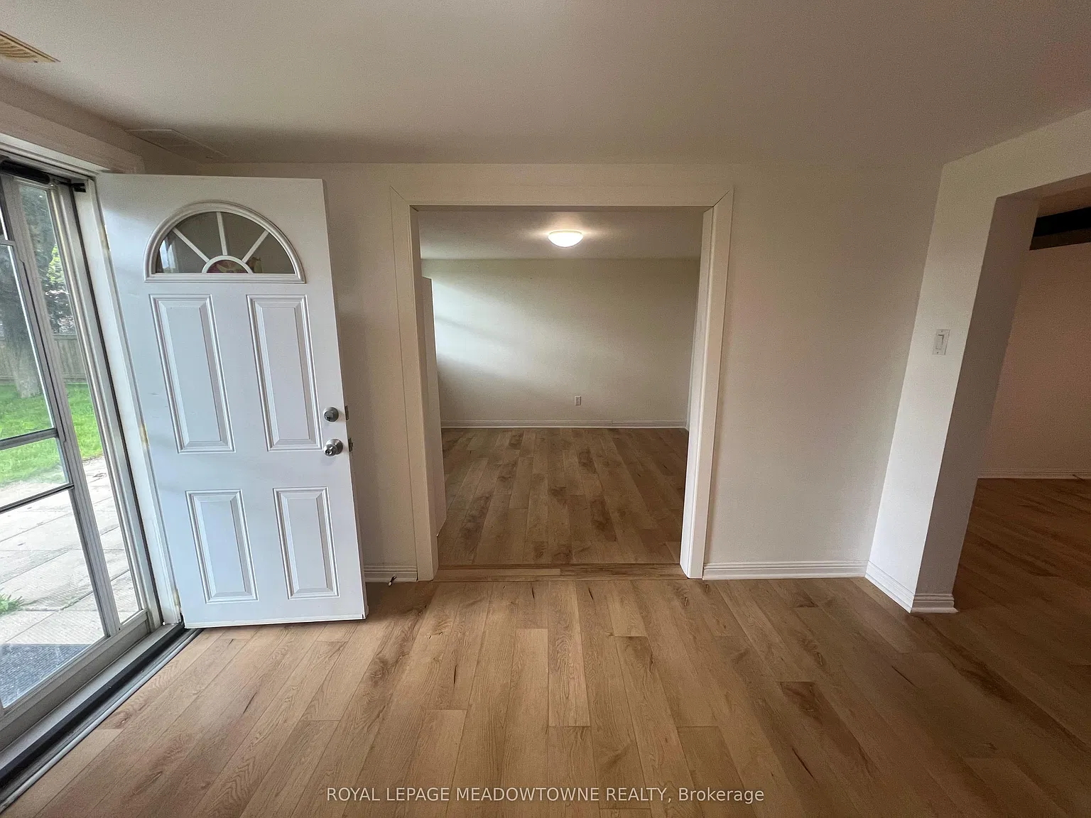 2 bed, $1,650 — Photo 3