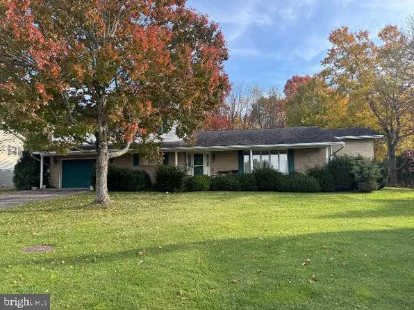 714 Pauline St, Philipsburg, PA 16866
